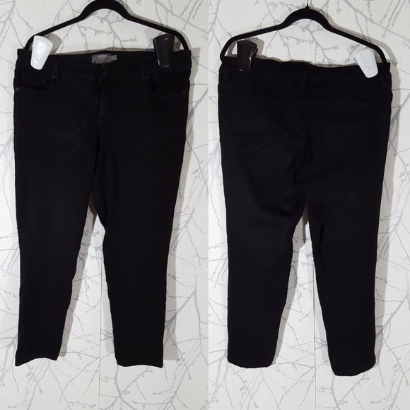 Torrid Black Sateen Stretch Mid Rise Luxe Skinny Jeans - Picture 2 of 6